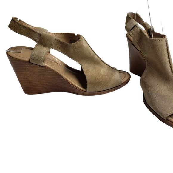 Barbara Barbieri beautiful 100% Sueded leather made in Italy wedge sandals. - Picture 6 of 12